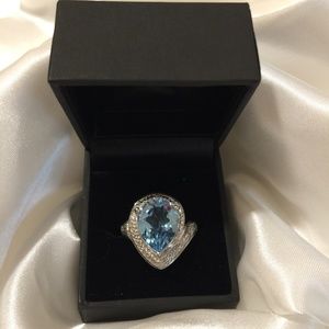 Blue Topaz Ring -925 Sterling Silver- 💲NEGOTIABLE